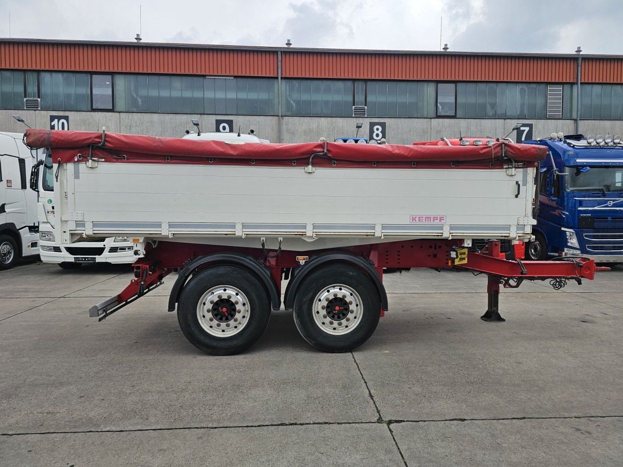 Kempf GETREIDEKIPPER * SAF-ACHSEN * LIFTACHSE * ALCOA - קרון נגרר עם מזהיר: תמונה 4 Kempf GETREIDEKIPPER * SAF-ACHSEN * LIFTACHSE * ALCOA - קרון נגרר עם מזהיר: תמונה 4