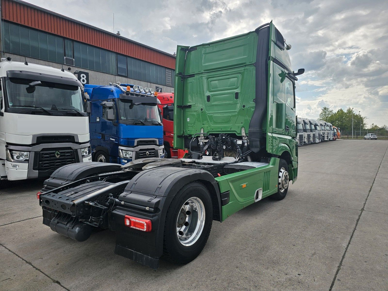 Mercedes-Benz ACTROS 1851 * RETARDER * DRIVE ASS * TOP * - יחידת טרקטור: תמונה 5 Mercedes-Benz ACTROS 1851 * RETARDER * DRIVE ASS * TOP * - יחידת טרקטור: תמונה 5