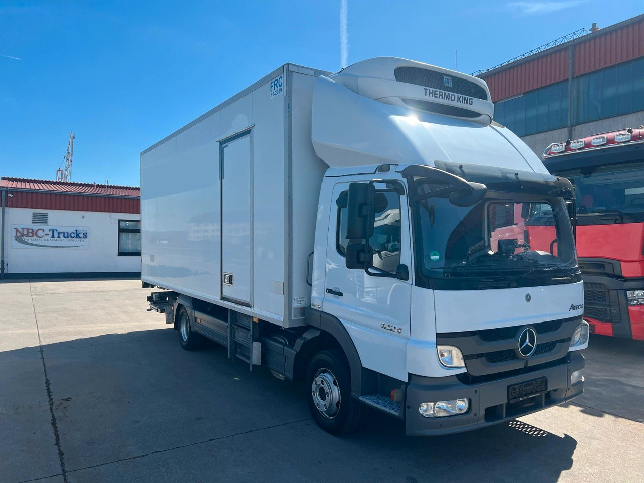 Mercedes-Benz Atego 1224 * KLIMA * THERMO KING * BÄR 1,5t * - משאית קירור: תמונה 3 Mercedes-Benz Atego 1224 * KLIMA * THERMO KING * BÄR 1,5t * - משאית קירור: תמונה 3
