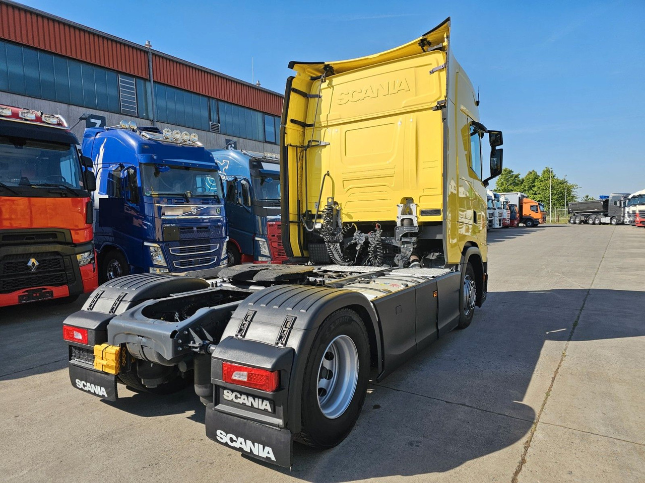 Scania S450 *RETARDER*2xTANK*ACC*TV*MIKROWELLE*2X VORHA - יחידת טרקטור: תמונה 5 Scania S450 *RETARDER*2xTANK*ACC*TV*MIKROWELLE*2X VORHA - יחידת טרקטור: תמונה 5