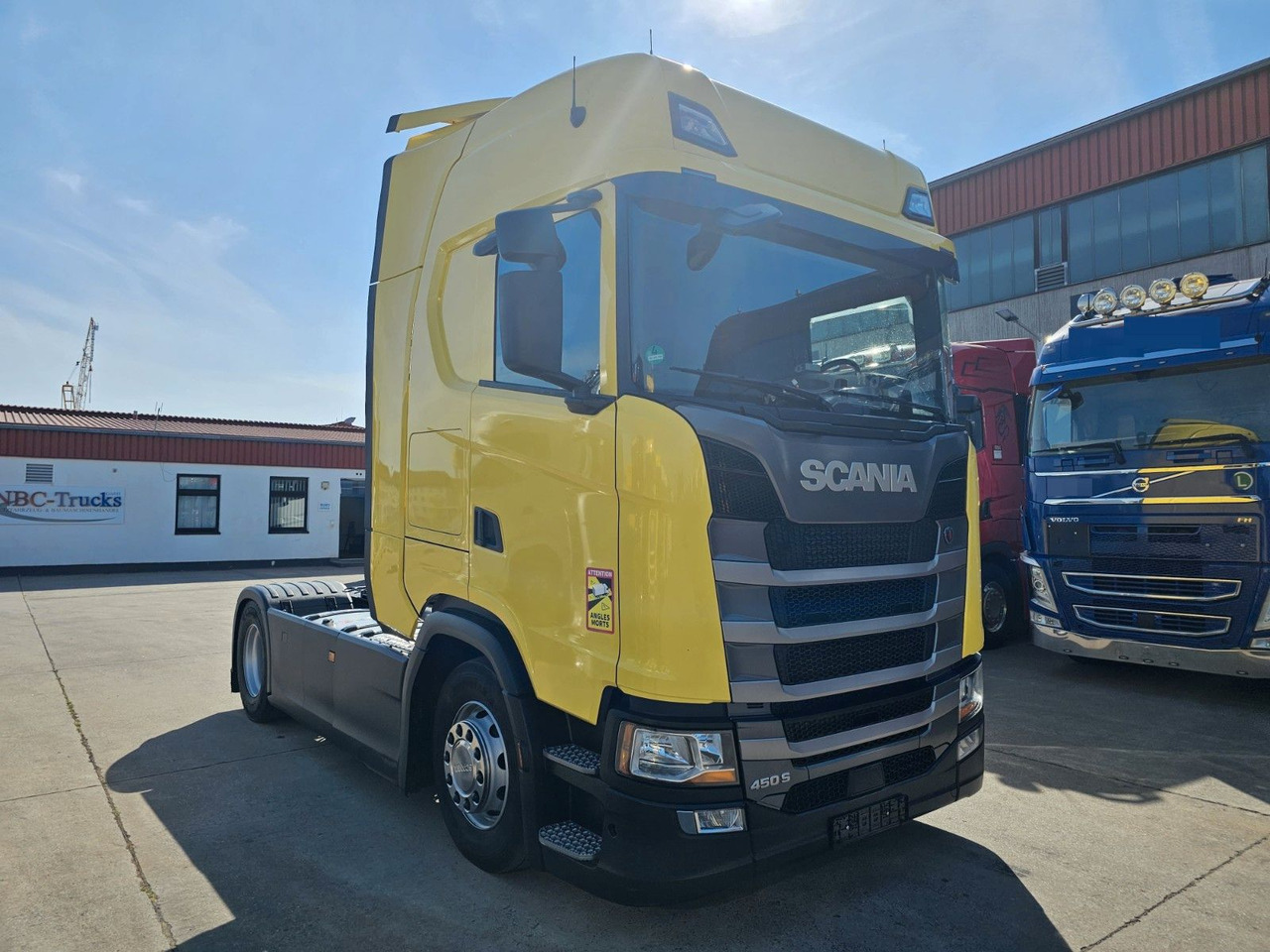 Scania S450 *RETARDER*2xTANK*ACC*TV*MIKROWELLE*2X VORHA - יחידת טרקטור: תמונה 3 Scania S450 *RETARDER*2xTANK*ACC*TV*MIKROWELLE*2X VORHA - יחידת טרקטור: תמונה 3