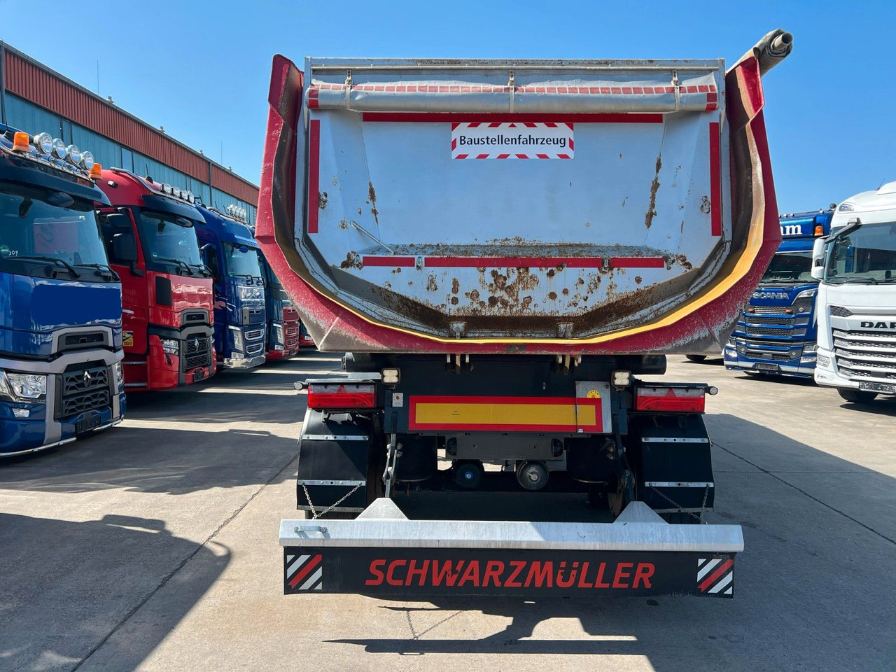 Schwarzmüller SM * KIPPER * 24 KUBIK * BPW * STAHLMULDE * - סמיטריילר עם מזהיר: תמונה 5 Schwarzmüller SM * KIPPER * 24 KUBIK * BPW * STAHLMULDE * - סמיטריילר עם מזהיר: תמונה 5