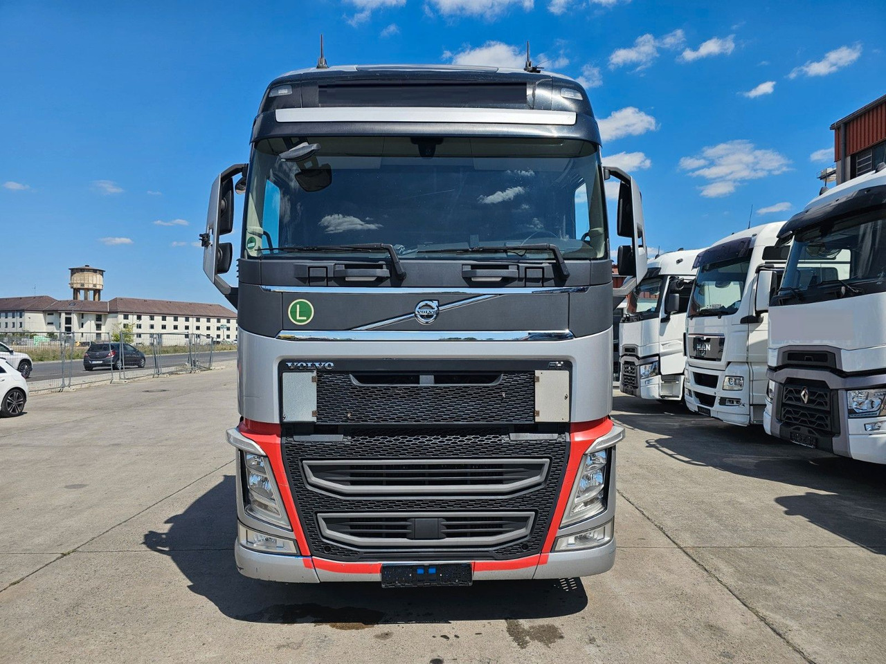 Volvo FH 500 * STANDKLIMA * TEMP * 2X TANK * MOTORBR. - יחידת טרקטור: תמונה 2 Volvo FH 500 * STANDKLIMA * TEMP * 2X TANK * MOTORBR. - יחידת טרקטור: תמונה 2