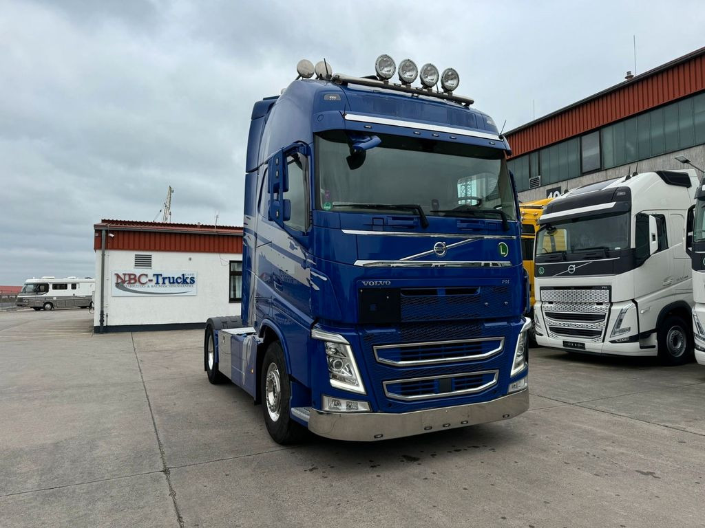 Volvo FH 540 XL *ADR*LEDER * TOP* STANDKLIMA * - יחידת טרקטור: תמונה 1 Volvo FH 540 XL *ADR*LEDER * TOP* STANDKLIMA * - יחידת טרקטור: תמונה 1