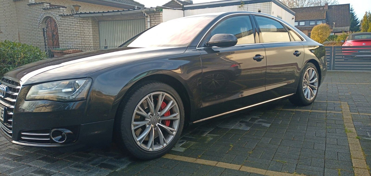 Audi A8 4.2 TDI tiptronic quattro - סדאן: תמונה 1 Audi A8 4.2 TDI tiptronic quattro - סדאן: תמונה 1