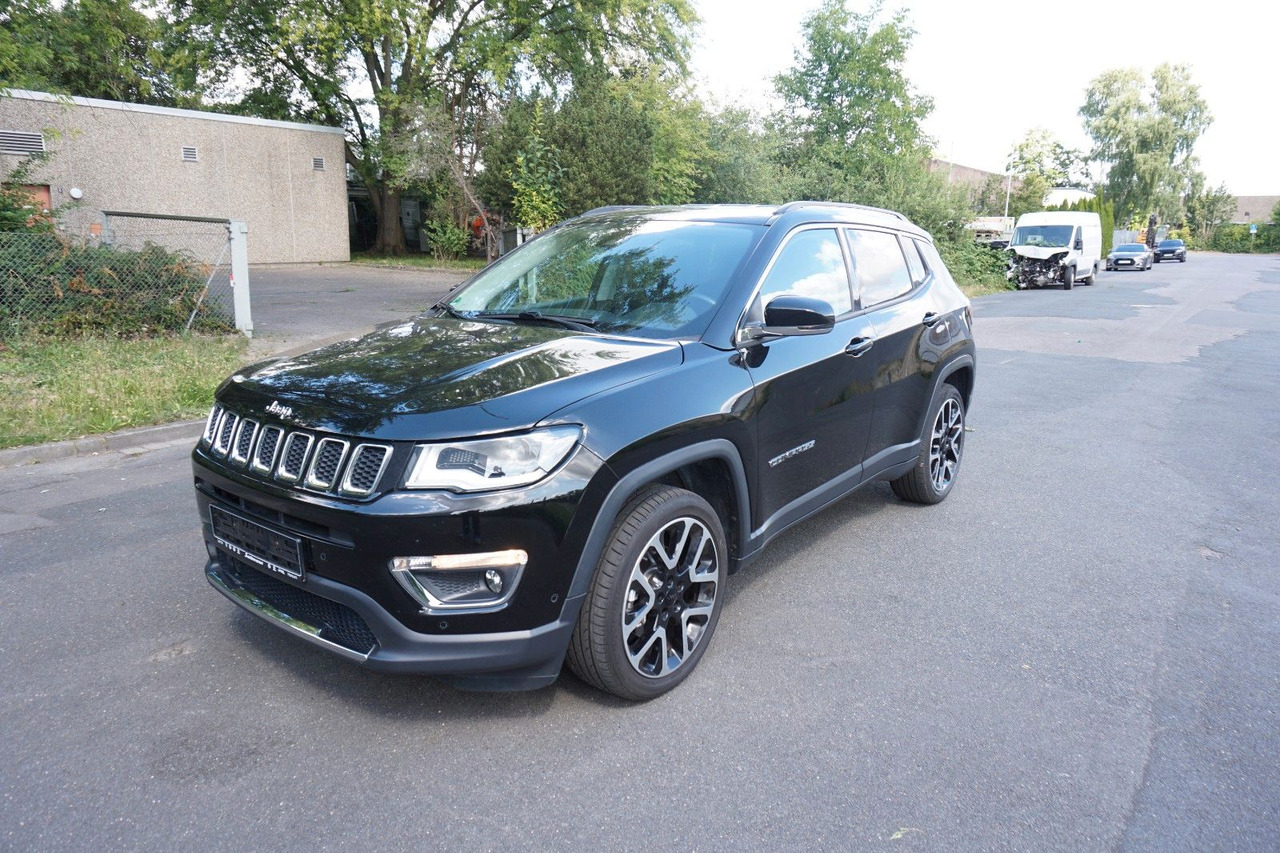 Jeep Compass 1.4 MultiAir 103kW Limited / Beats - SUV: תמונה 1 Jeep Compass 1.4 MultiAir 103kW Limited / Beats - SUV: תמונה 1
