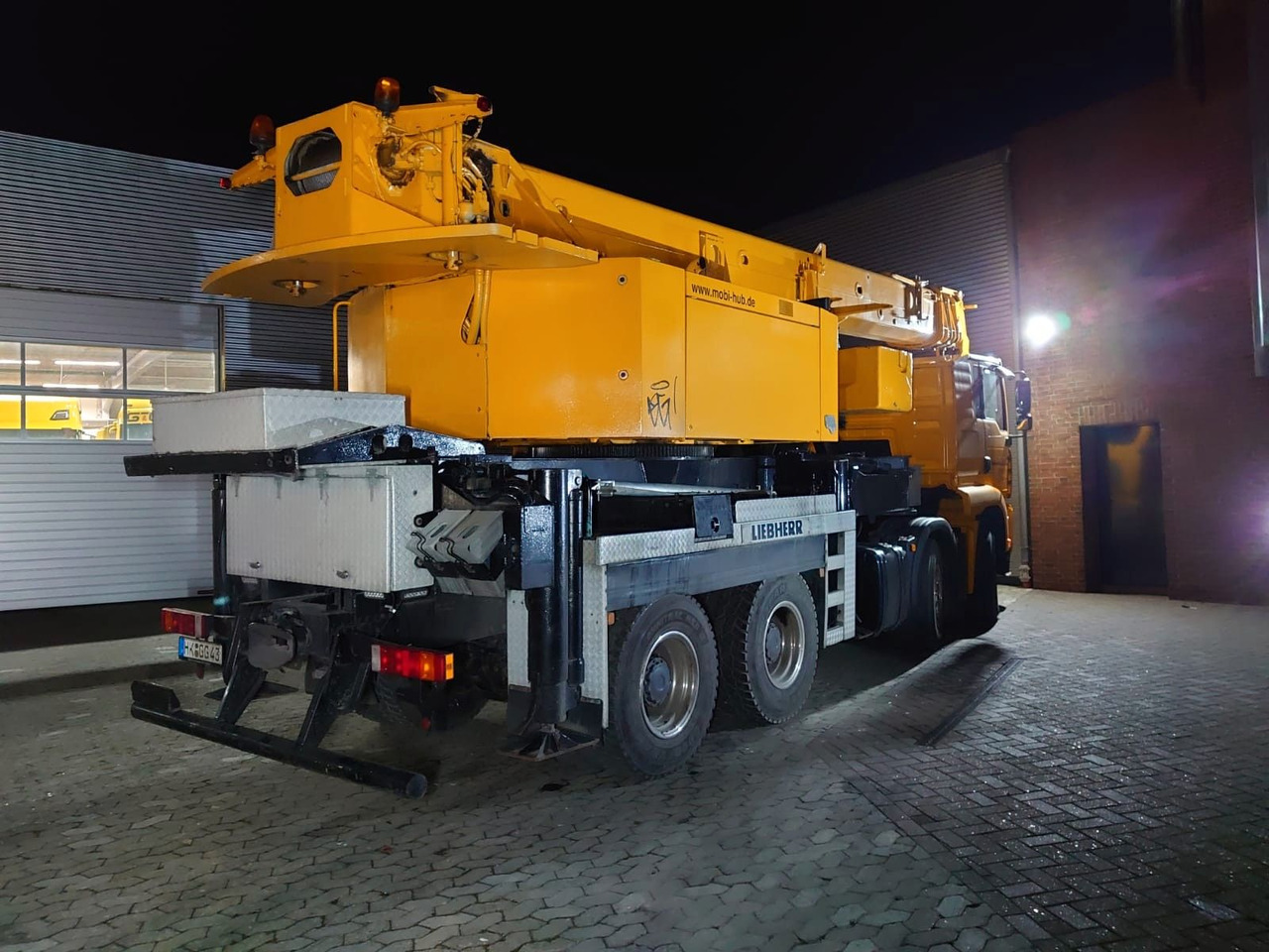 MAN 35.390 LTF 1030-1035-1040 - משאית גרירה: תמונה 5 MAN 35.390 LTF 1030-1035-1040 - משאית גרירה: תמונה 5