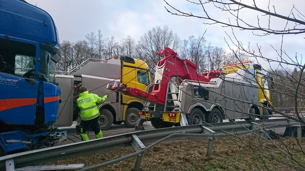 Mercedes-Benz Arocs 8x8 4153 G&G Wrecker Mercedes-Benz Arocs 8x8 4153 G&G Wrecker - משאית גרירה: תמונה 5 Mercedes-Benz Arocs 8x8 4153 G&G Wrecker Mercedes-Benz Arocs 8x8 4153 G&G Wrecker - משאית גרירה: תמונה 5