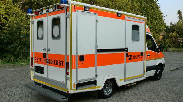 Mercedes-Benz Sprinter 516 CDI /on Stock / Mercedes-Benz Sprinter 516 CDI /on Stock / - אמבולנס: תמונה 4 Mercedes-Benz Sprinter 516 CDI /on Stock / Mercedes-Benz Sprinter 516 CDI /on Stock / - אמבולנס: תמונה 4