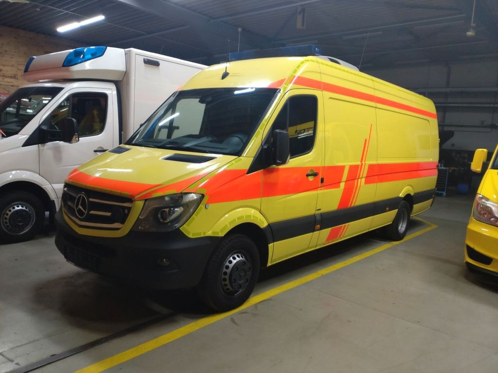 Mercedes-Benz Sprinter ITW RTW 519 2x on Stock Mercedes-Benz Sprinter ITW RTW 519 2x on Stock - אמבולנס: תמונה 3 Mercedes-Benz Sprinter ITW RTW 519 2x on Stock Mercedes-Benz Sprinter ITW RTW 519 2x on Stock - אמבולנס: תמונה 3