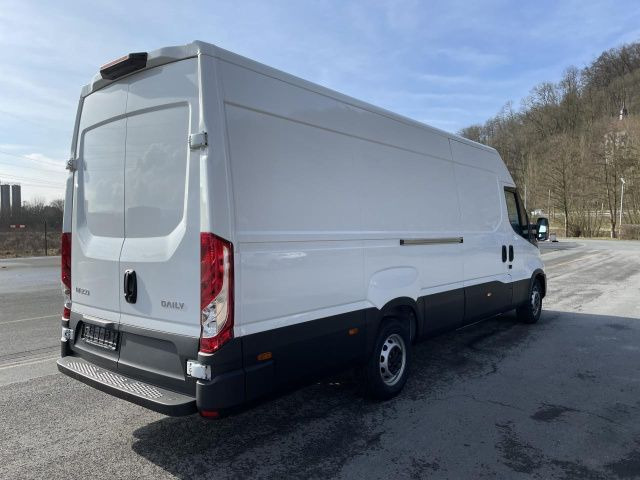 Iveco Daily 35S16A8 V Trennwand - כלי רכב מסחרי עם לוח: תמונה 3 Iveco Daily 35S16A8 V Trennwand - כלי רכב מסחרי עם לוח: תמונה 3