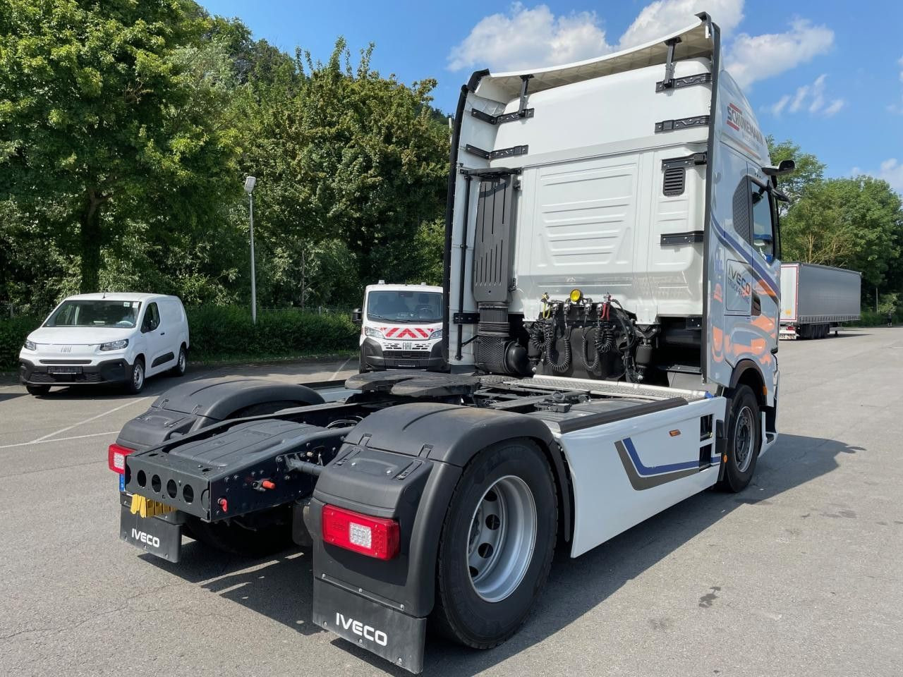 Iveco S-Way AS440S50T/P Euro6 Intarder Klima Navi ZV - יחידת טרקטור: תמונה 4 Iveco S-Way AS440S50T/P Euro6 Intarder Klima Navi ZV - יחידת טרקטור: תמונה 4