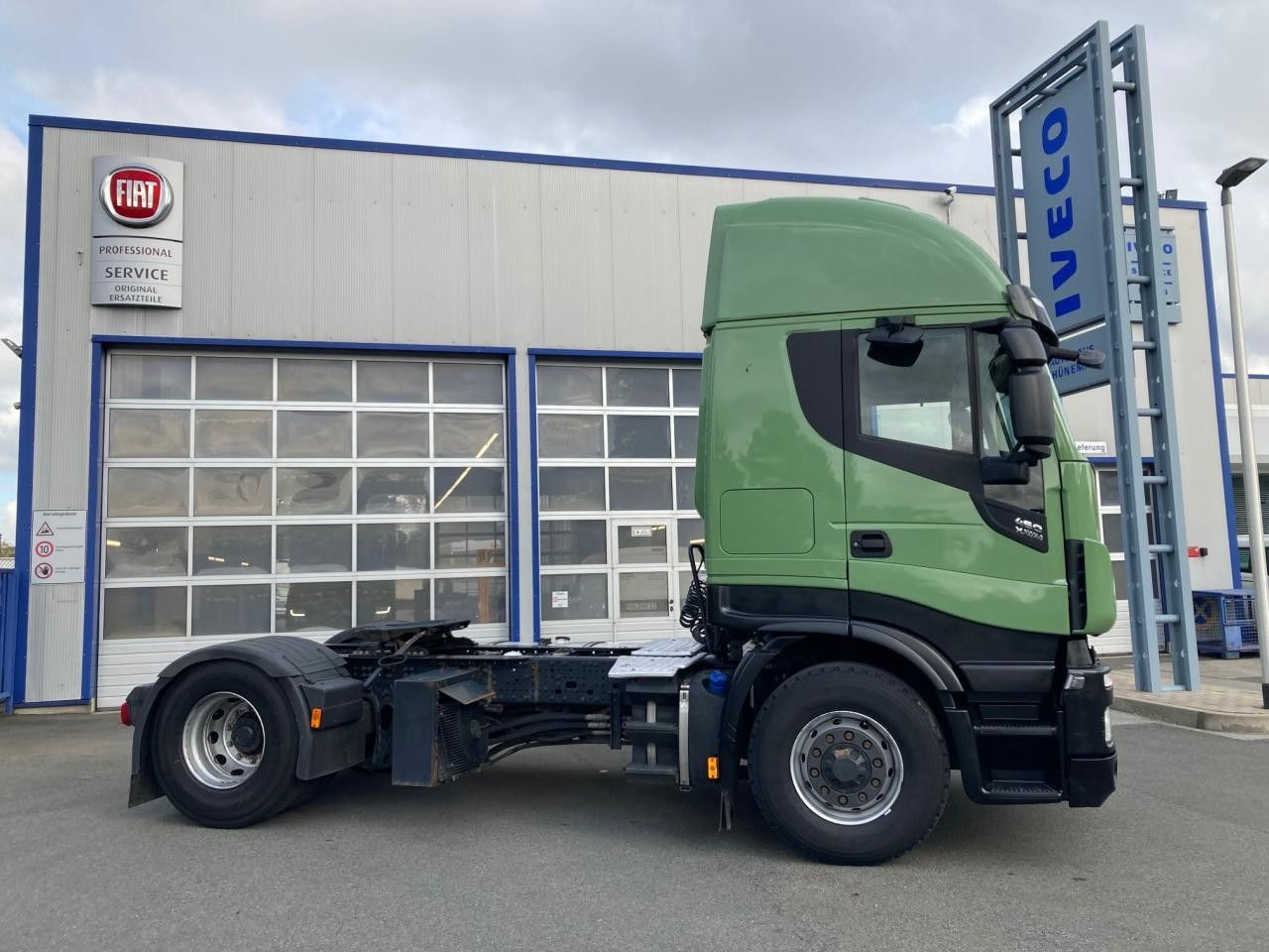 Iveco X-Way IVECO AS440X46 T/P ON (HI-TRACTION) Euro6 Iveco X-Way IVECO AS440X46 T/P ON (HI-TRACTION) Euro6 - יחידת טרקטור: תמונה 3 Iveco X-Way IVECO AS440X46 T/P ON (HI-TRACTION) Euro6 Iveco X-Way IVECO AS440X46 T/P ON (HI-TRACTION) Euro6 - יחידת טרקטור: תמונה 3