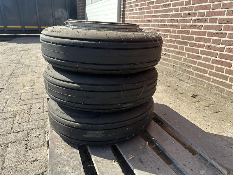 3 Banden 26x 6.6 - Gebruikt - גלגלים וצמיגים: תמונה 2 3 Banden 26x 6.6 - Gebruikt - גלגלים וצמיגים: תמונה 2