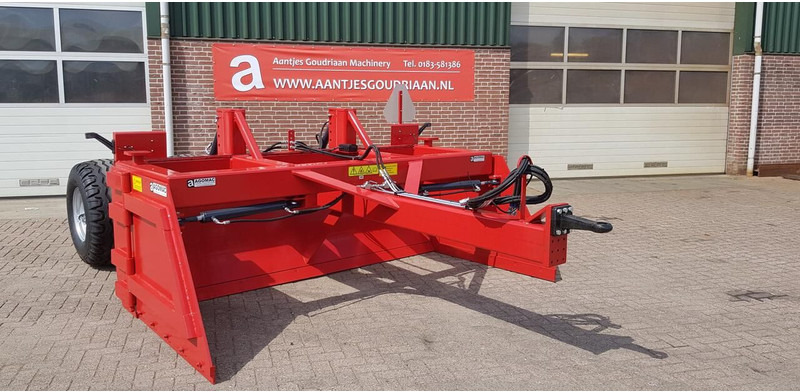 BIZON AGM kilverbak 3000 - ציוד עיבוד קרקע: תמונה 4 BIZON AGM kilverbak 3000 - ציוד עיבוד קרקע: תמונה 4