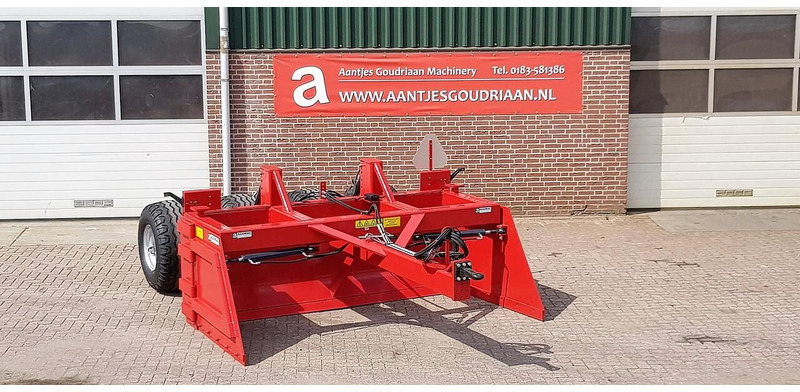 BIZON AGM kilverbak 3000 - ציוד עיבוד קרקע: תמונה 2 BIZON AGM kilverbak 3000 - ציוד עיבוד קרקע: תמונה 2
