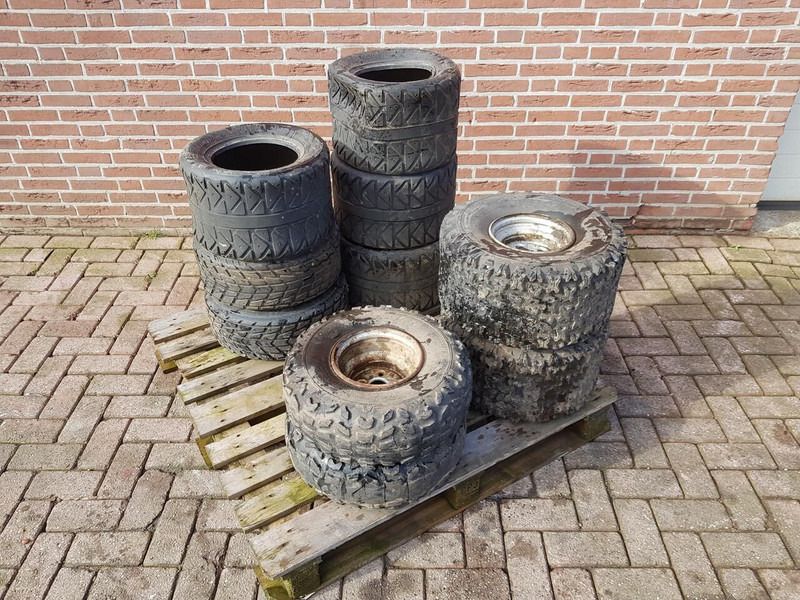 Banden voor de Yamaha breeze - גלגלים וצמיגים: תמונה 2 Banden voor de Yamaha breeze - גלגלים וצמיגים: תמונה 2