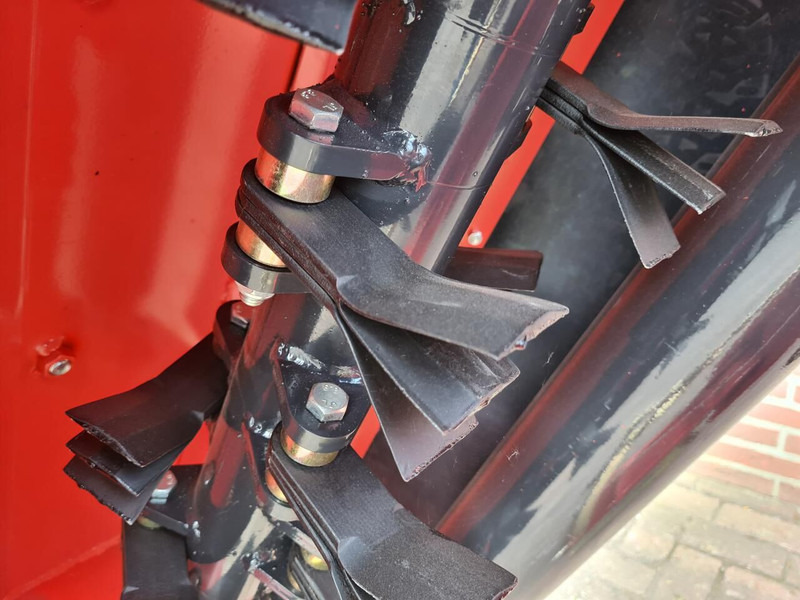 Boxer AM110-42 - מכסחת גינה: תמונה 4 Boxer AM110-42 - מכסחת גינה: תמונה 4