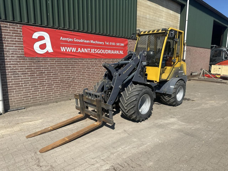 Eurotrac W13 CF - מעמיס: תמונה 3 Eurotrac W13 CF - מעמיס: תמונה 3