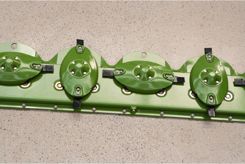 Krone - מכסחה: תמונה 4 Krone - מכסחה: תמונה 4