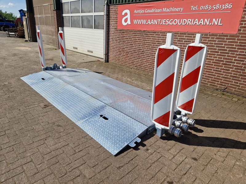 Leidingdrempel / road ramp - רמפת העמסה: תמונה 2 Leidingdrempel / road ramp - רמפת העמסה: תמונה 2