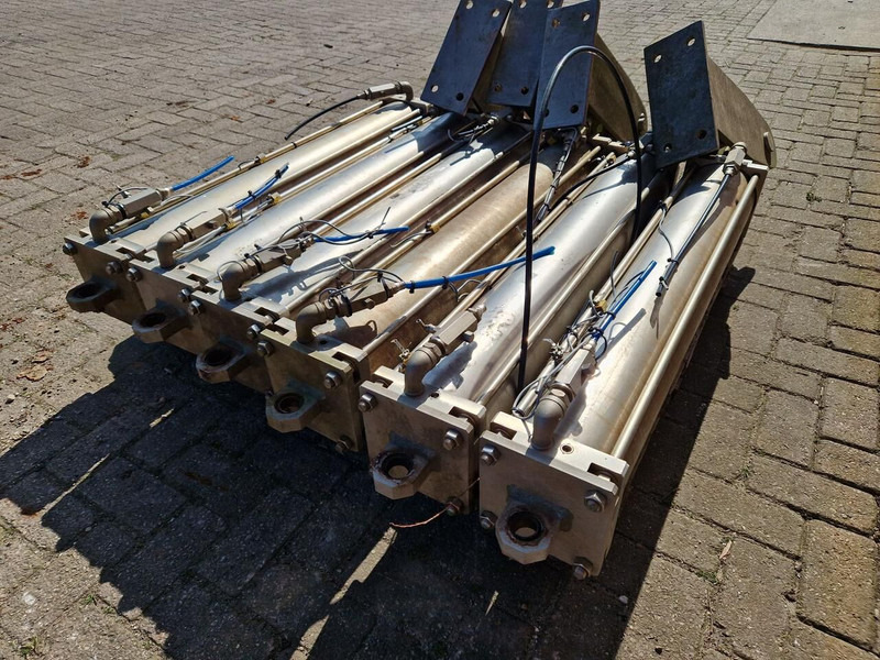 Luchtcilinders - Gebruikt - צילינדר הידרולי: תמונה 3 Luchtcilinders - Gebruikt - צילינדר הידרולי: תמונה 3