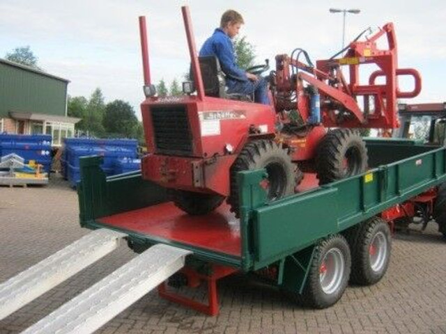 חָדָשׁ קרון נגרר עם מזהיר Onbekend Agomac: תמונה 13 חָדָשׁ קרון נגרר עם מזהיר Onbekend Agomac: תמונה 13