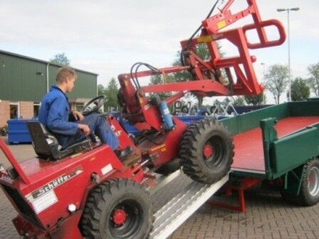 חָדָשׁ קרון נגרר עם מזהיר Onbekend Agomac: תמונה 12 חָדָשׁ קרון נגרר עם מזהיר Onbekend Agomac: תמונה 12