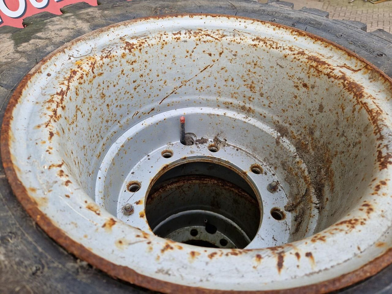 Onbekend - גלגלים וצמיגים: תמונה 4 Onbekend - גלגלים וצמיגים: תמונה 4