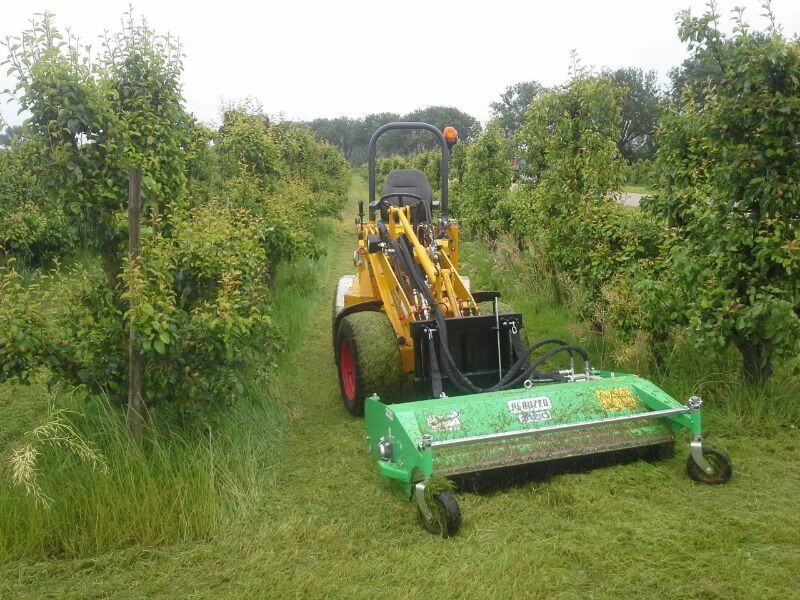 Peruzzo hydraulische klepelmaaier - מכסחת תבואה/ עשבים: תמונה 2 Peruzzo hydraulische klepelmaaier - מכסחת תבואה/ עשבים: תמונה 2