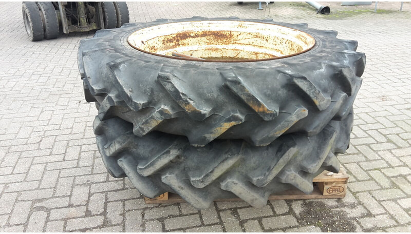 Pirelli - גלגלים וצמיגים: תמונה 2 Pirelli - גלגלים וצמיגים: תמונה 2