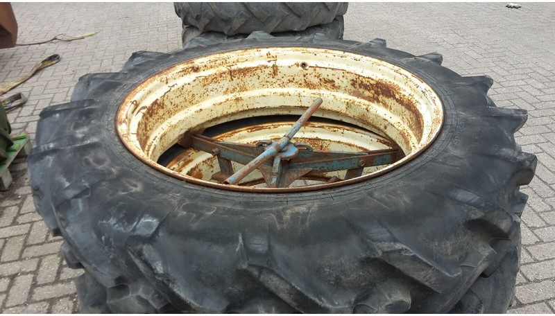 Pirelli - גלגלים וצמיגים: תמונה 3 Pirelli - גלגלים וצמיגים: תמונה 3