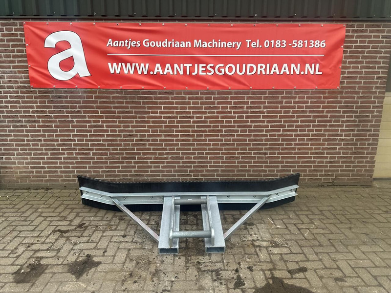 Rubber schuif met S60 aansluiting - Nieuw - ציוד עיבוד קרקע: תמונה 1 Rubber schuif met S60 aansluiting - Nieuw - ציוד עיבוד קרקע: תמונה 1