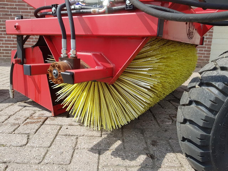 Veegmachine HSV125 voor Heftruck / shov - מטאטא: תמונה 4 Veegmachine HSV125 voor Heftruck / shov - מטאטא: תמונה 4