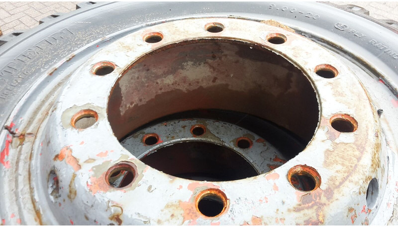 Vredestein - גלגלים וצמיגים: תמונה 3 Vredestein - גלגלים וצמיגים: תמונה 3