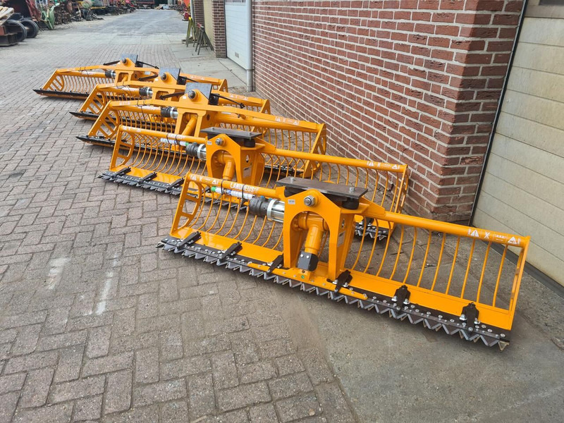 Grote vooraad maaikorfen - דלי: תמונה 2 Grote vooraad maaikorfen - דלי: תמונה 2