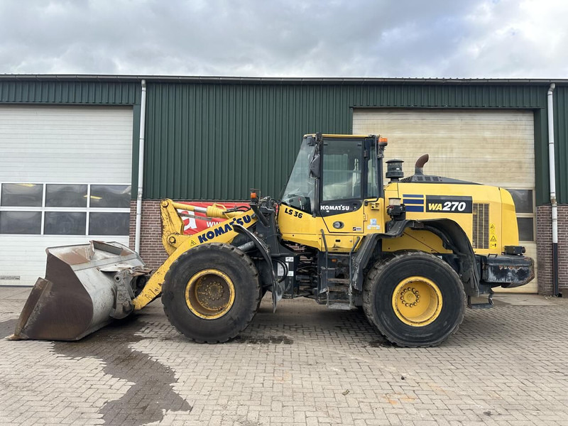 Shovel WA270 8 - Gebruikt - מעמיס גלגלים: תמונה 1 Shovel WA270 8 - Gebruikt - מעמיס גלגלים: תמונה 1