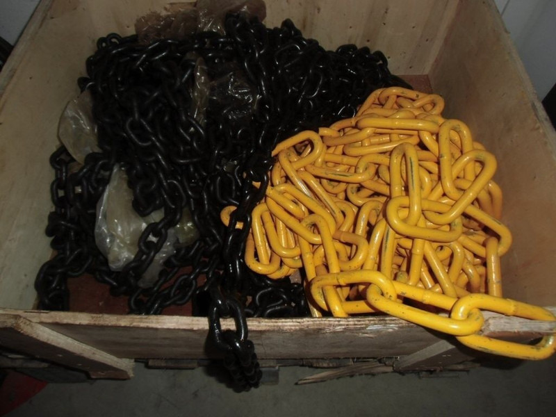 Stalen ketting 10 mm - כננת: תמונה 1 Stalen ketting 10 mm - כננת: תמונה 1