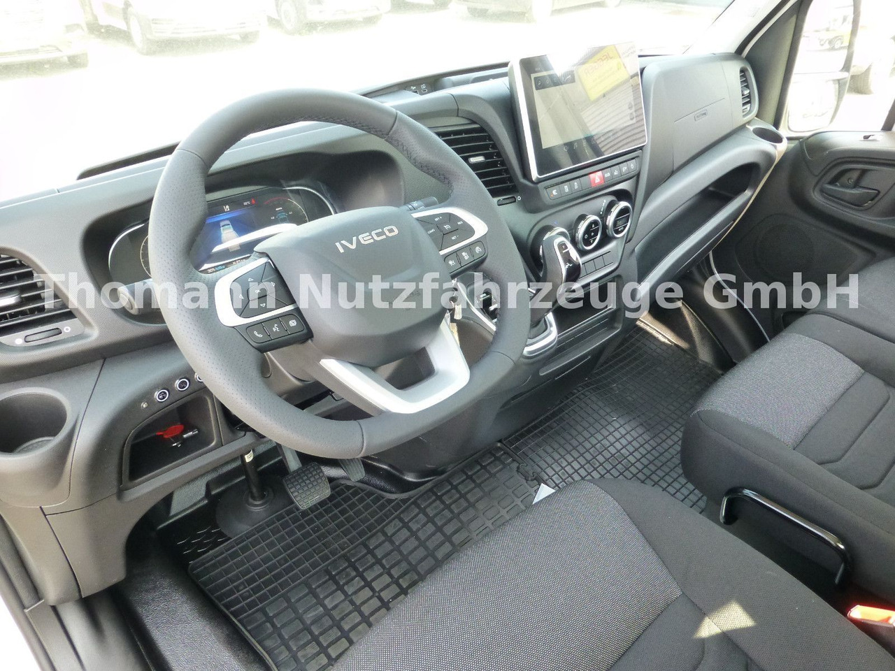 משאית גרירה Iveco Daily 35S18 Autotransporter Aut. Luftfed. NAVI: תמונה 13
