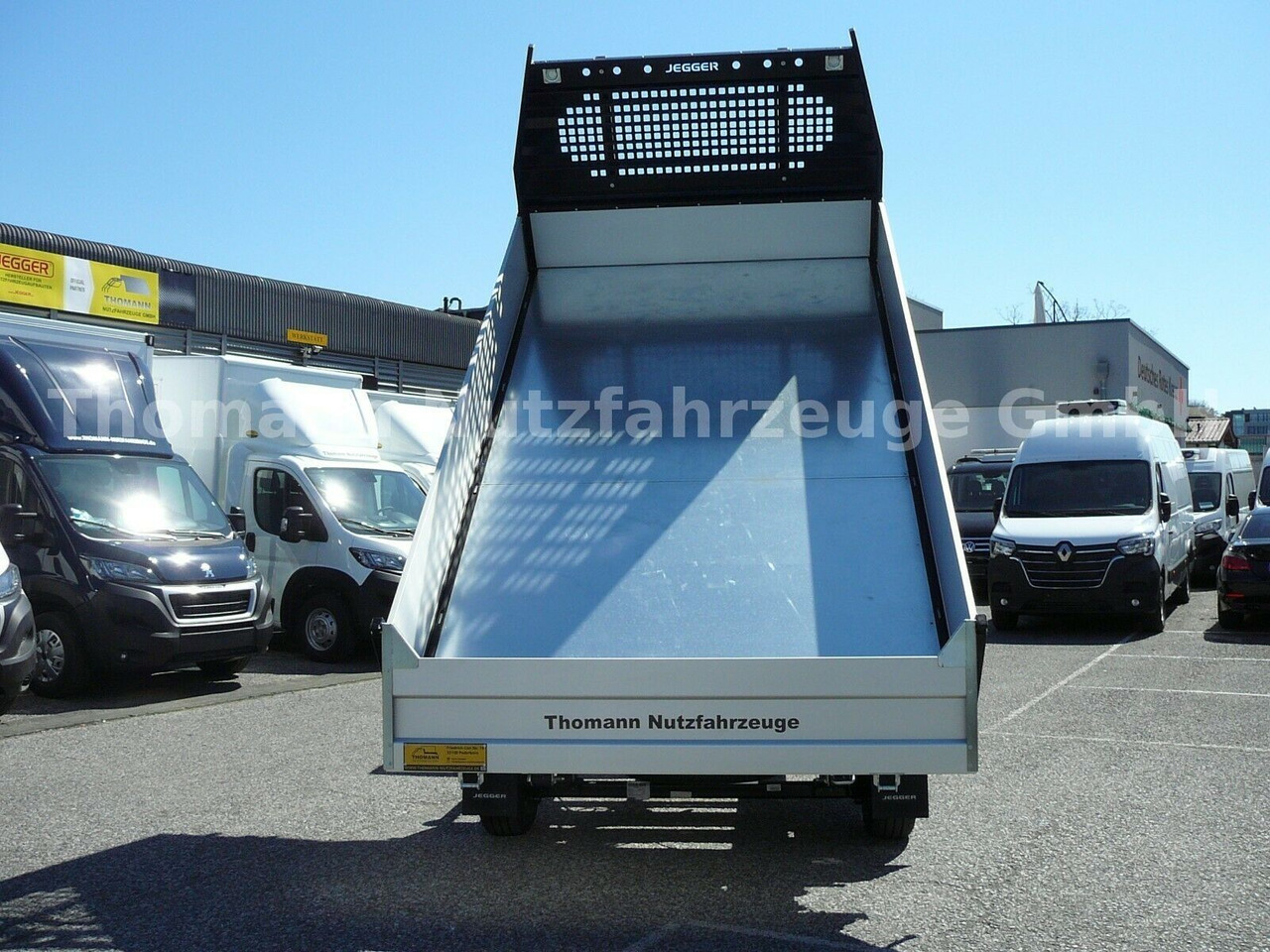 Peugeot Boxer Pritsche 3 Seiten Kipper Premiumaufbau Peugeot Boxer Pritsche 3 Seiten Kipper Premiumaufbau - כלי רכב מסחרי מזהיר: תמונה 5 Peugeot Boxer Pritsche 3 Seiten Kipper Premiumaufbau Peugeot Boxer Pritsche 3 Seiten Kipper Premiumaufbau - כלי רכב מסחרי מזהיר: תמונה 5
