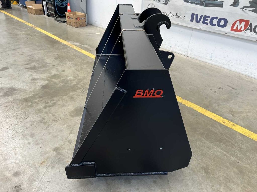 BMO Erdschaufel / Schaufel / Magni / 2.500 / NEU - דלי מחפר עבור מכונת בנייה: תמונה 2 BMO Erdschaufel / Schaufel / Magni / 2.500 / NEU - דלי מחפר עבור מכונת בנייה: תמונה 2