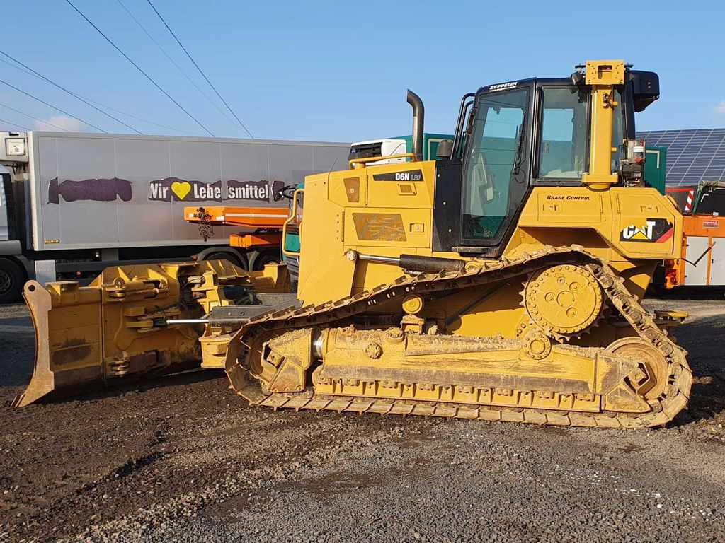 CAT D6N LGP / 7.374h / 6-Wege Klappschild / Bj: 2017 CAT D6N LGP / 7.374h / 6-Wege Klappschild / Bj: 2017 - דחפור: תמונה 3 CAT D6N LGP / 7.374h / 6-Wege Klappschild / Bj: 2017 CAT D6N LGP / 7.374h / 6-Wege Klappschild / Bj: 2017 - דחפור: תמונה 3
