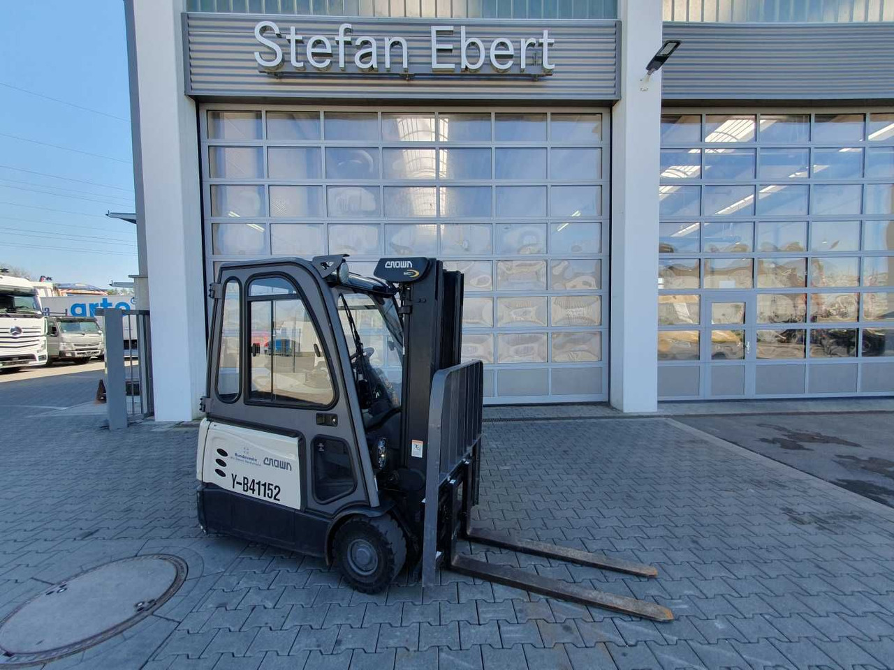 Crown SCT6020-1.3 /Triplex: 4.30m /Batterie 2020 - מלגזה חשמלית: תמונה 1 Crown SCT6020-1.3 /Triplex: 4.30m /Batterie 2020 - מלגזה חשמלית: תמונה 1