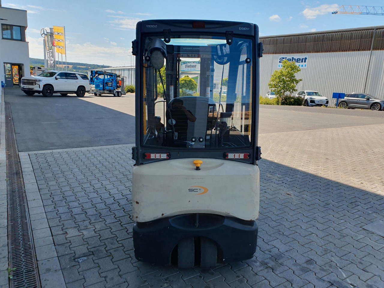 Crown SCT6020-1.3 / Triplex 4,3m / 2.658h / 2020 - מלגזה חשמלית: תמונה 5 Crown SCT6020-1.3 / Triplex 4,3m / 2.658h / 2020 - מלגזה חשמלית: תמונה 5