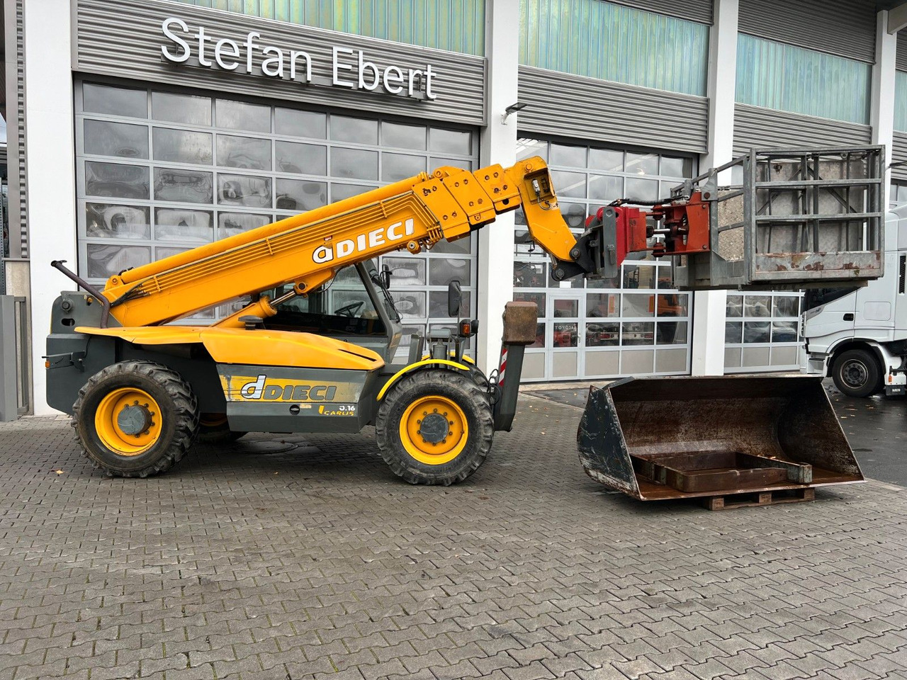 Dieci Icarus 40.16 ET 166 / 4.238 h / 2003 - מפעיל טלסקופי: תמונה 2 Dieci Icarus 40.16 ET 166 / 4.238 h / 2003 - מפעיל טלסקופי: תמונה 2