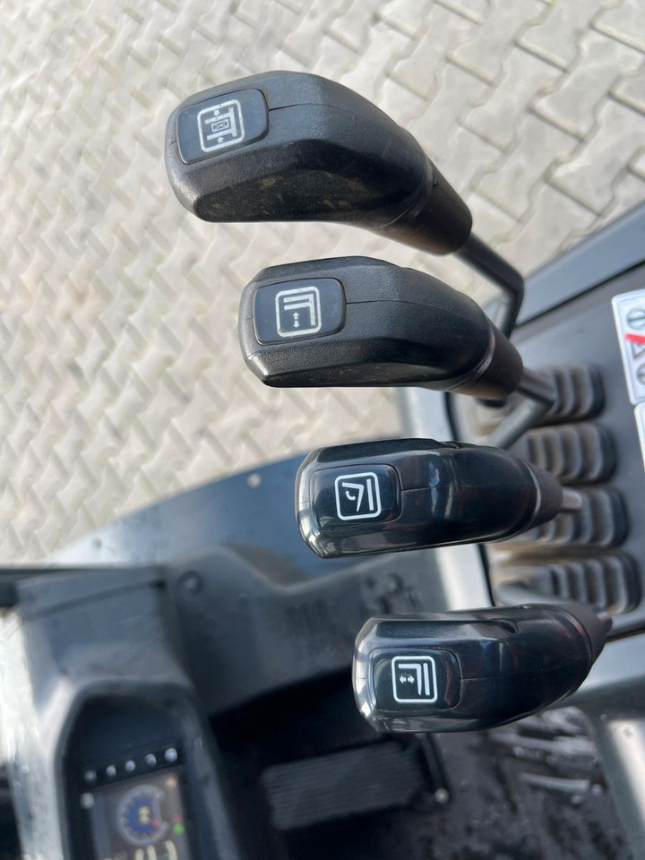 הַחכָּרָה Doosan D30NXS / nur 482h! / 12.2023 / SS Doosan D30NXS / nur 482h! / 12.2023 / SS: תמונה 15 הַחכָּרָה Doosan D30NXS / nur 482h! / 12.2023 / SS Doosan D30NXS / nur 482h! / 12.2023 / SS: תמונה 15