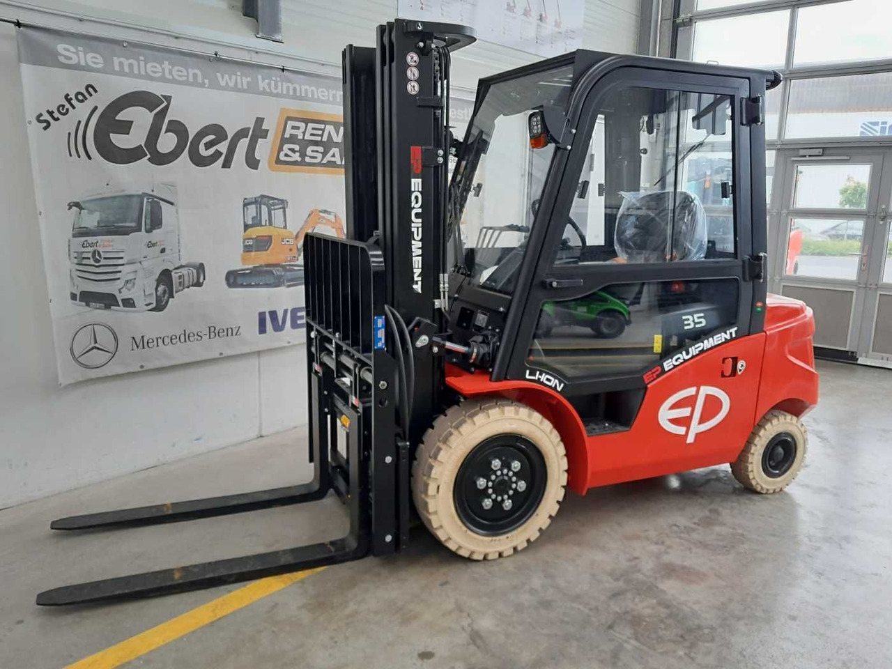 EP Equipment EFL353 / 3,5T / Triplex: 4,80m /ZVG - מלגזה חשמלית: תמונה 1 EP Equipment EFL353 / 3,5T / Triplex: 4,80m /ZVG - מלגזה חשמלית: תמונה 1