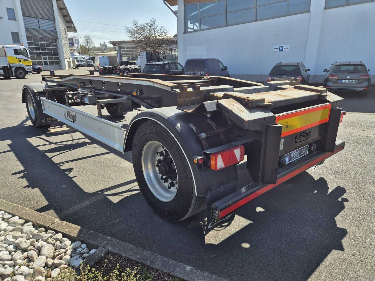 Fliegl ZPS180 Abroll-Container Tropper Pellet-Silo 22m³ Fliegl ZPS180 Abroll-Container Tropper Pellet-Silo 22m³ - קרון נגרר מתגלגל/ מדלג: תמונה 3 Fliegl ZPS180 Abroll-Container Tropper Pellet-Silo 22m³ Fliegl ZPS180 Abroll-Container Tropper Pellet-Silo 22m³ - קרון נגרר מתגלגל/ מדלג: תמונה 3