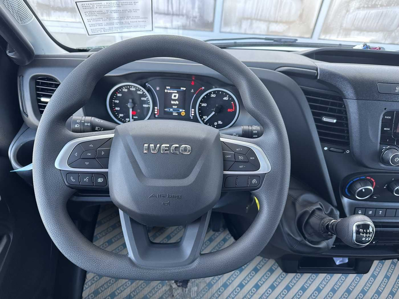 כלי רכב מסחרי במיטה שטוחה Iveco 60C16H 3.0L *R4.350mm*AHK*3-Sitze*Klima*: תמונה 8