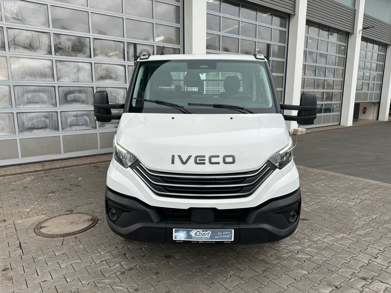 Iveco 70C18H 3-S.-Kipper Meiller *R3.450mm*2xAHK* - כלי רכב מסחרי מזהיר: תמונה 2 Iveco 70C18H 3-S.-Kipper Meiller *R3.450mm*2xAHK* - כלי רכב מסחרי מזהיר: תמונה 2